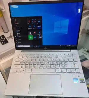 New Laptop HP Pavilion 11 16GB Intel Core I7 SSD 512GB