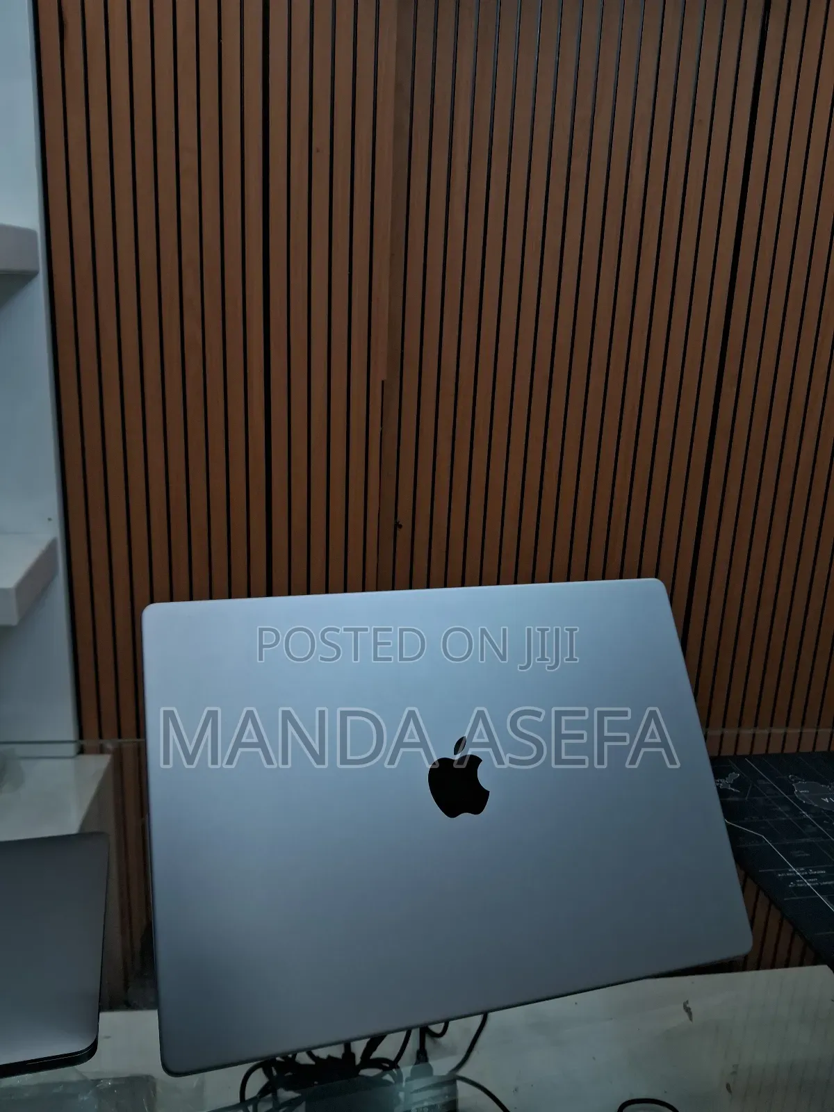 New Laptop Apple MacBook Pro M1 32GB Apple M1 Pro SSD 512GB