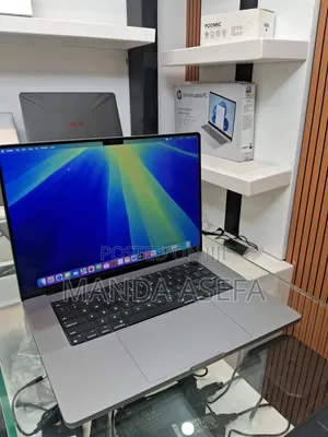 New Laptop Apple MacBook Pro M1 32GB Apple M1 Pro SSD 512GB