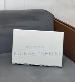 New Laptop Lenovo Yoga 910 8GB Intel Core I7 SSD 512GB