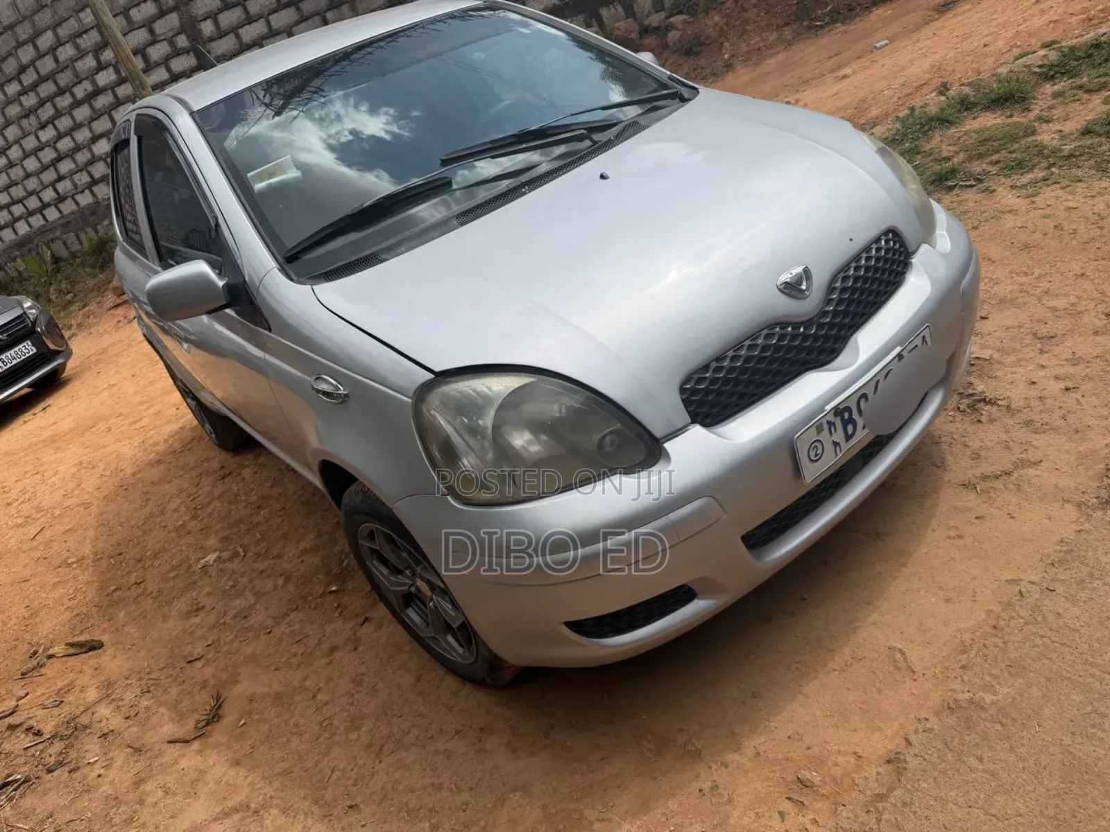 Toyota Vitz 1.0 FWD 3dr 2004 Silver