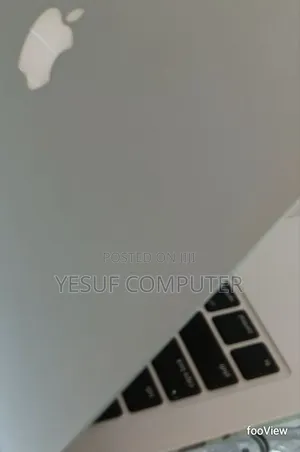 New Laptop Apple MacBook Pro 16GB Intel Core I5 SSD 256GB