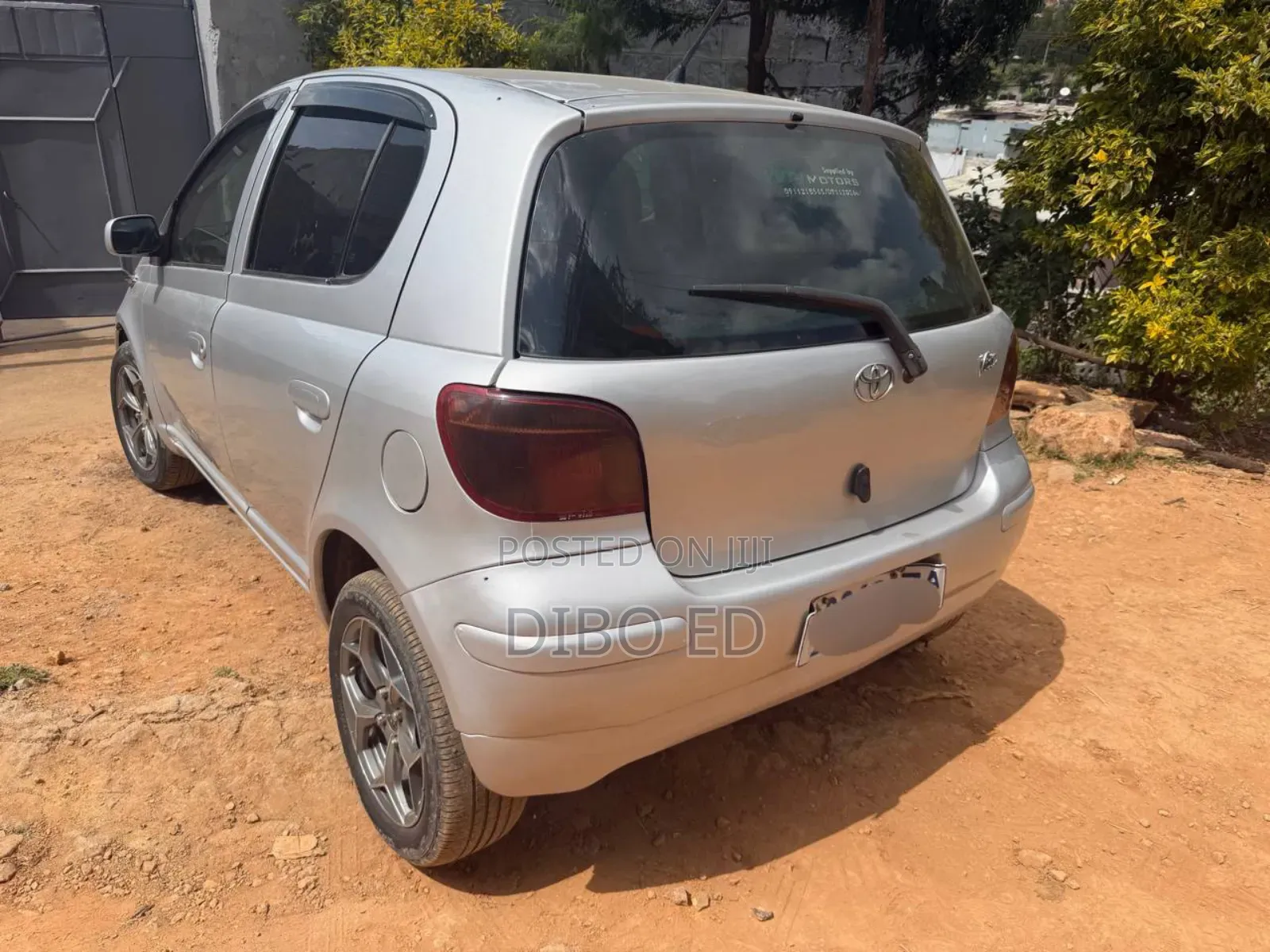 Toyota Vitz 1.0 FWD 3dr 2004 Silver