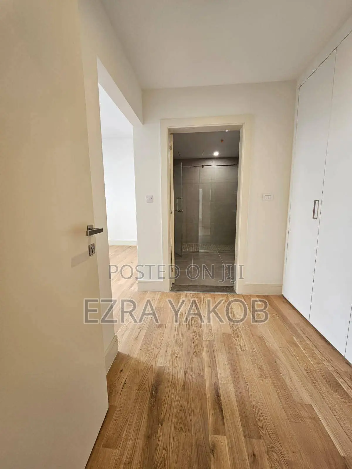 5bdrm Apartment in Kirkos for rent