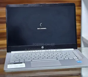 New Laptop HP Stream Notebook 8GB Intel Core 3 SSD 256GB