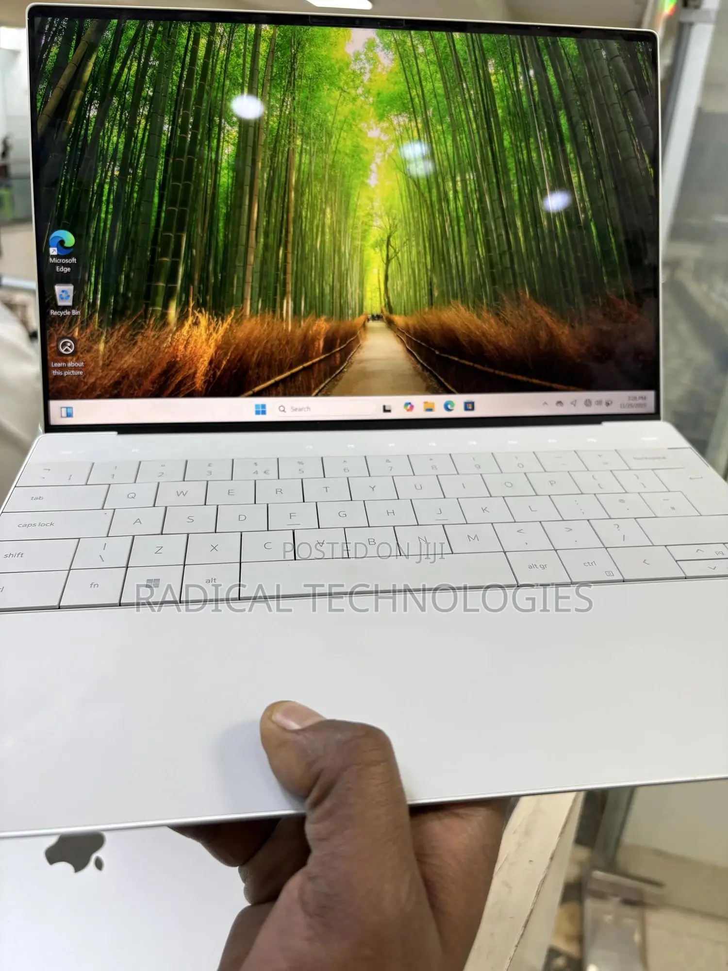 New Laptop Dell XPS 15 32GB Intel Core I7 SSD 512GB