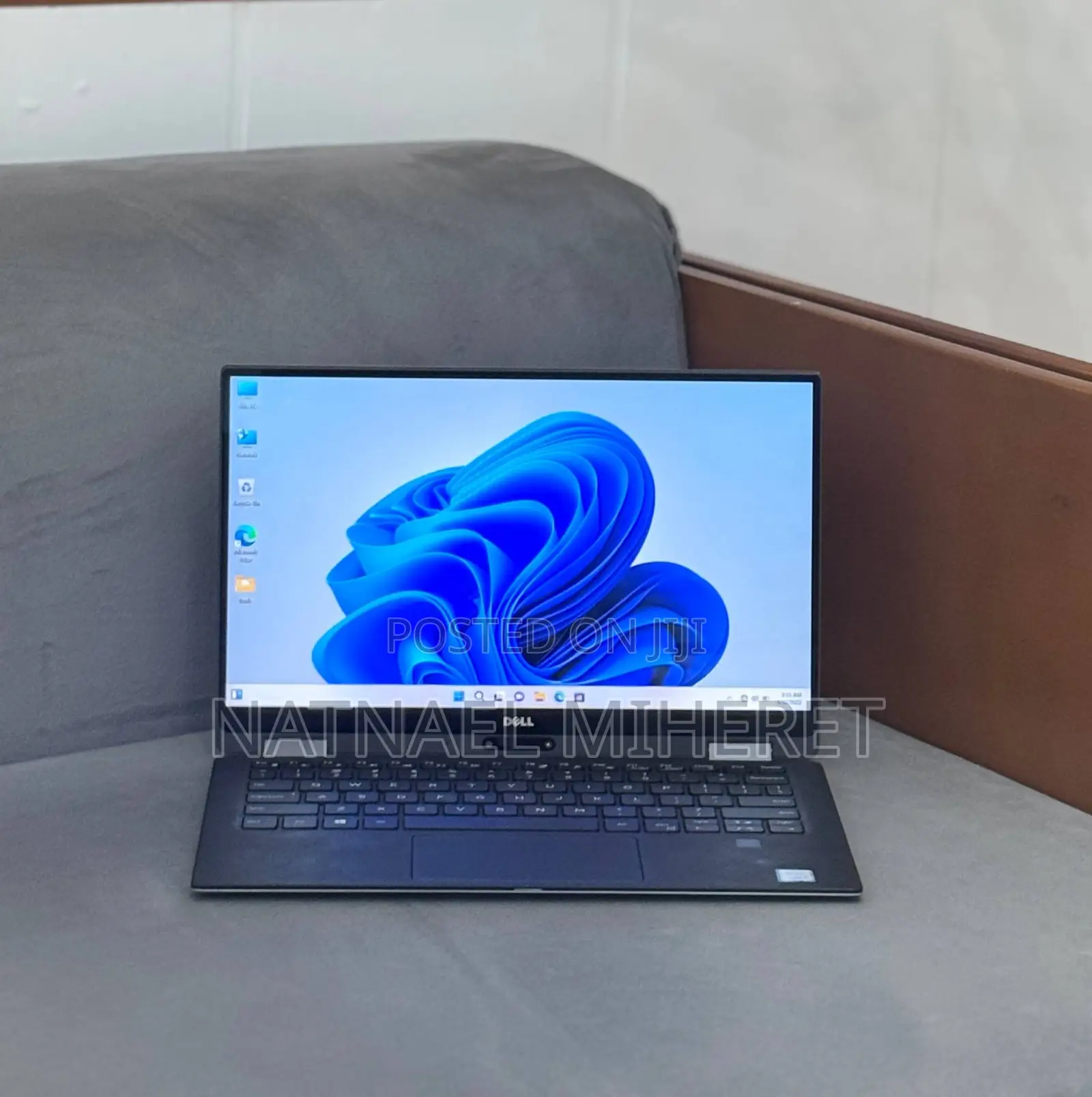 New Laptop Dell XPS 13 8GB Intel Core I5 SSD 256GB