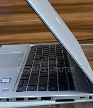 Photo - New Laptop HP EliteBook 840 G5 16GB Intel Core I7 SSD 512GB