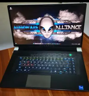 New Laptop Alienware M17x R2 16GB Intel Core I7 SSD 512GB