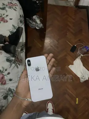 Apple iPhone X 256 GB White