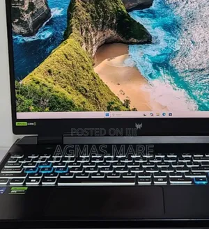 New Laptop Acer Predator Helios 18 PH18-71 40GB Intel Core I9 SSD 1T