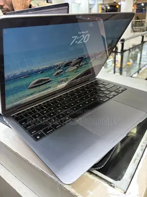 Laptop Apple MacBook Pro M1 8GB Intel Core I7 SSD 256GB