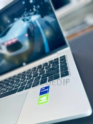 New Laptop HP 16GB Intel Core I7 SSD 512GB