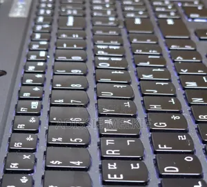 New Laptop Lenovo Legion 5 8GB AMD Ryzen 7 SSD 1T