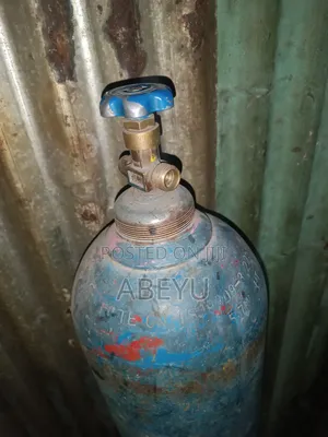 Oxygen Cylinder