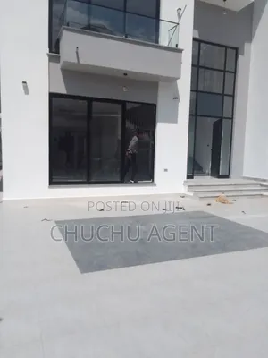 7bdrm House in Bole for sale