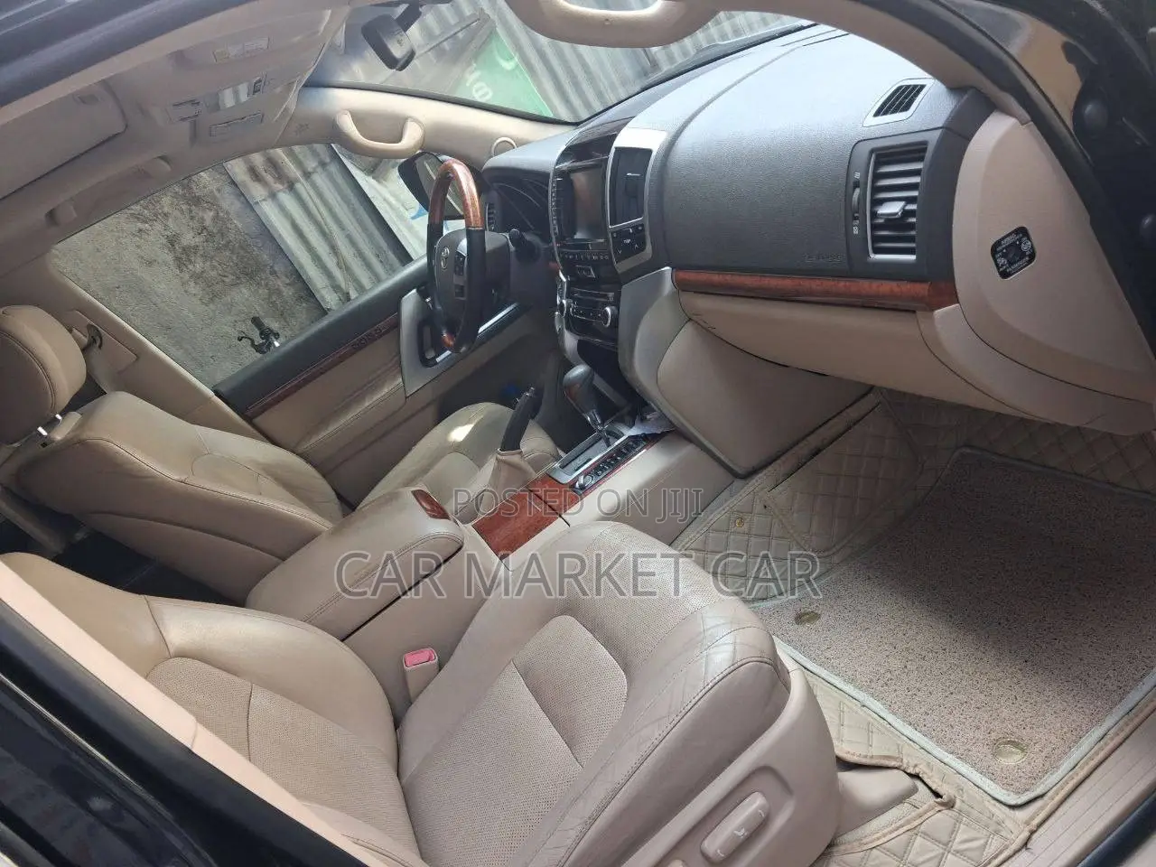 Toyota Land Cruiser 4.5 V8 GX-R 2015 Black