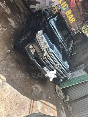 Toyota Land Cruiser 4.5 V8 GX-R 2015 Black