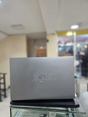 New Laptop Dell Precision 5550 16GB Intel Core I7 SSD 512GB