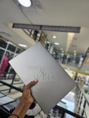 New Laptop Dell Precision 5550 16GB Intel Core I7 SSD 512GB