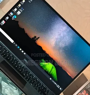 New Laptop Dell Precision 5540 16GB Intel Core I7 SSD 512GB