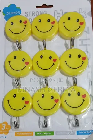 Photo - 9pcs Smiley Face Adhesive Plastic Hooks