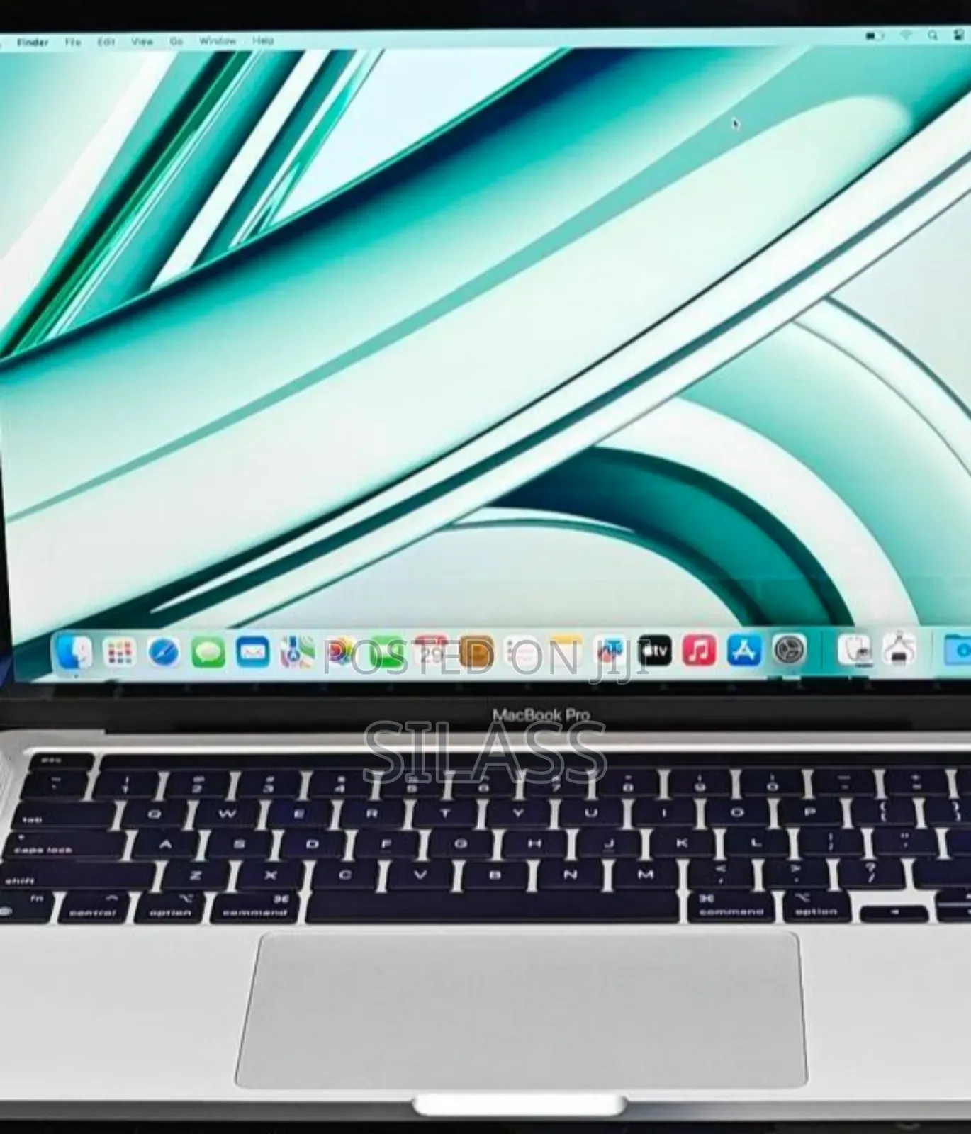 New Laptop Apple MacBook Pro 2022 M2 8GB Intel Core M2 SSD 256GB