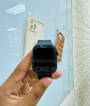 Photo - Apple Watch Se2