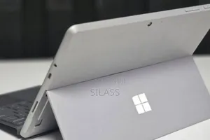 New Laptop Microsoft Surface 8GB SSD 128GB