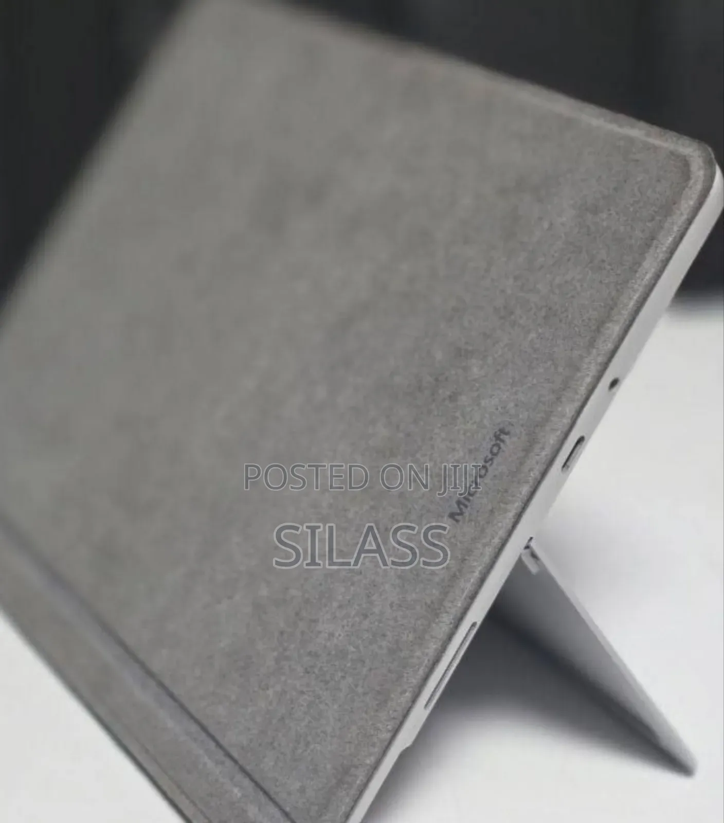 New Laptop Microsoft Surface 8GB SSD 128GB