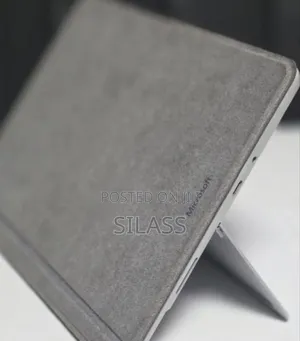 New Laptop Microsoft Surface 8GB SSD 128GB