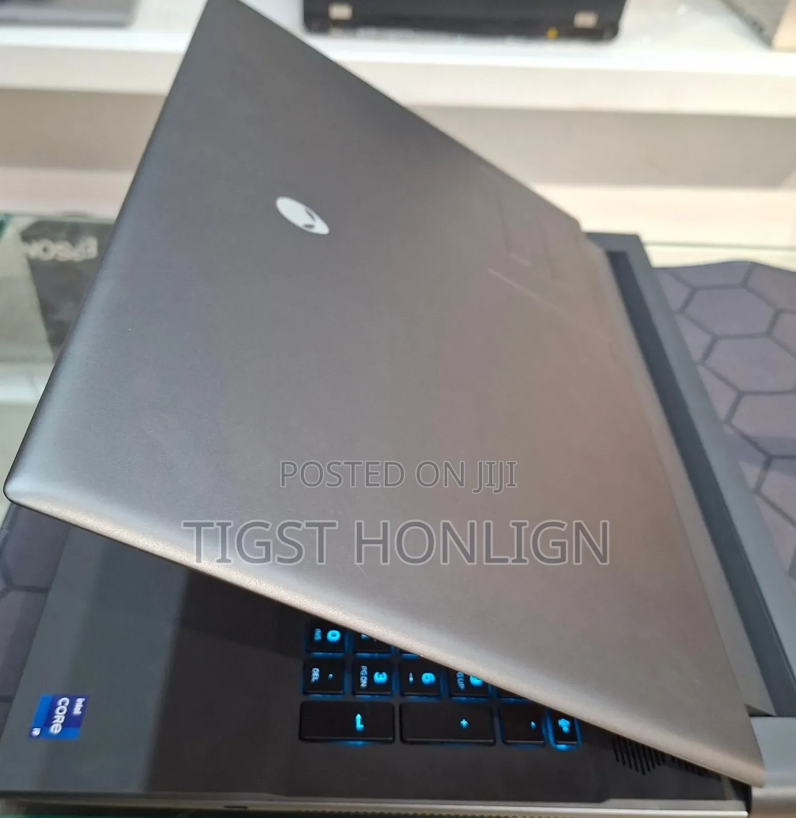 New Laptop Alienware M17x R2 32GB Intel Core I9 SSD 1T