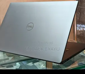 Photo - New Laptop Dell Precision 5540 16GB Intel Core i7 SSD 512GB