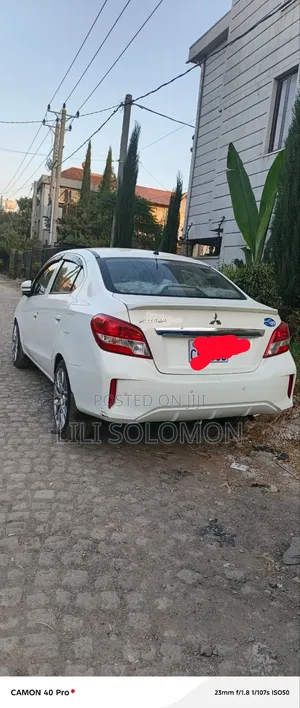 Mitsubishi Attrage 2022 White