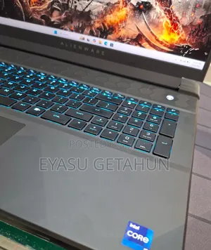 New Laptop Alienware M17x R2 32GB Intel Core I9 SSD 1T