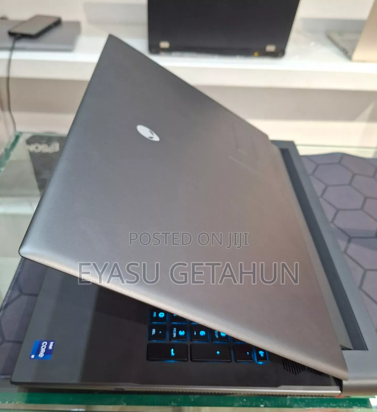 New Laptop Alienware M17x R2 32GB Intel Core I9 SSD 1T
