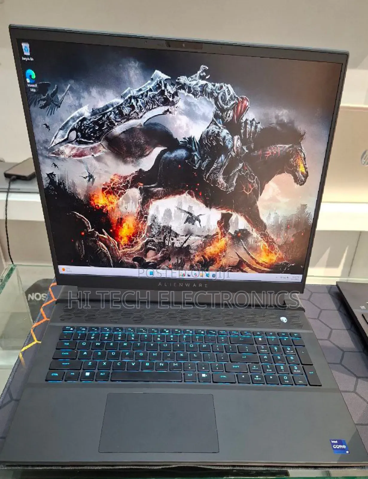 New Laptop Alienware M17x R2 32GB Intel Core i9 SSD 1T