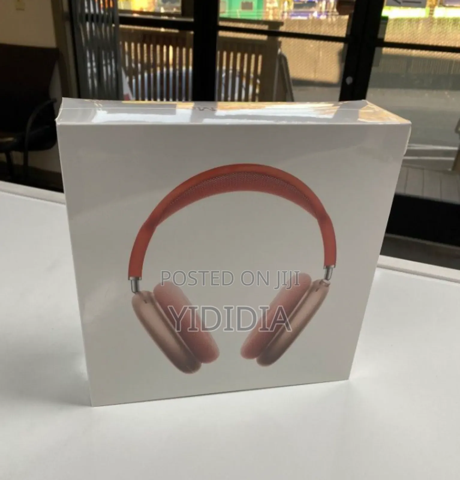 Apple Airpod Max Over Ear Headphones