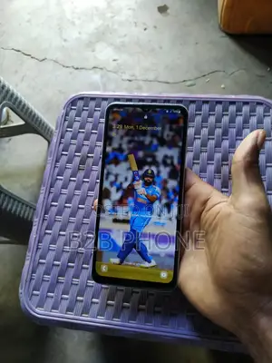 Samsung Galaxy F13 128 GB