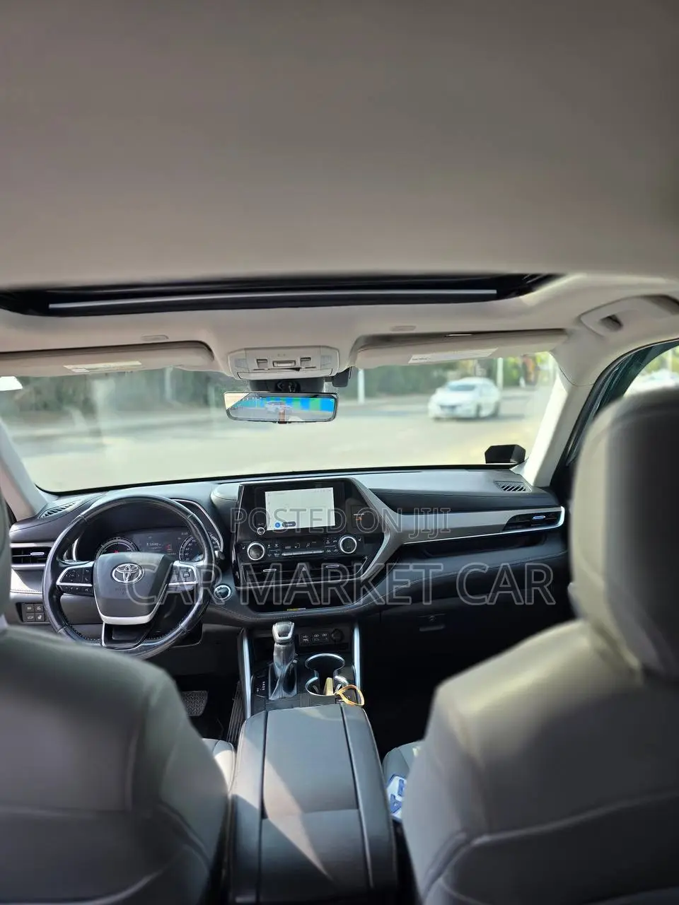 Toyota Highlander Hybrid LE AWD 2023 Gray