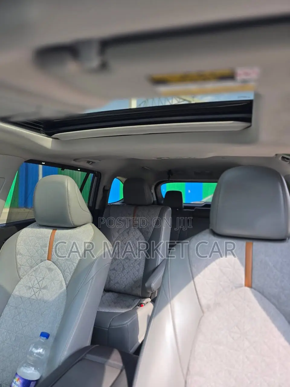 Toyota Highlander Hybrid LE AWD 2023 Gray