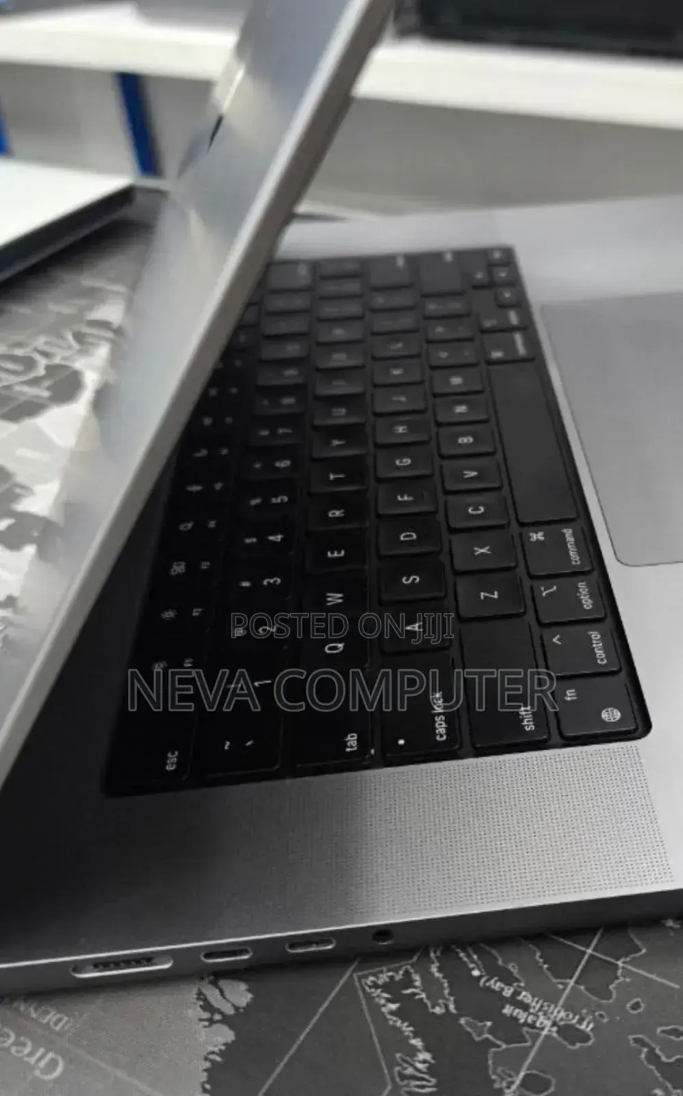 New Laptop Apple MacBook Pro M1 64GB Apple M1 Max SSD 1T