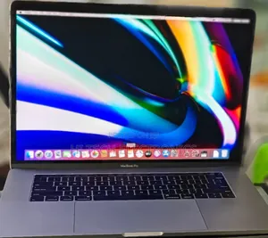 New Laptop Apple MacBook Pro 2019 16GB Intel Core i9 SSD 512GB