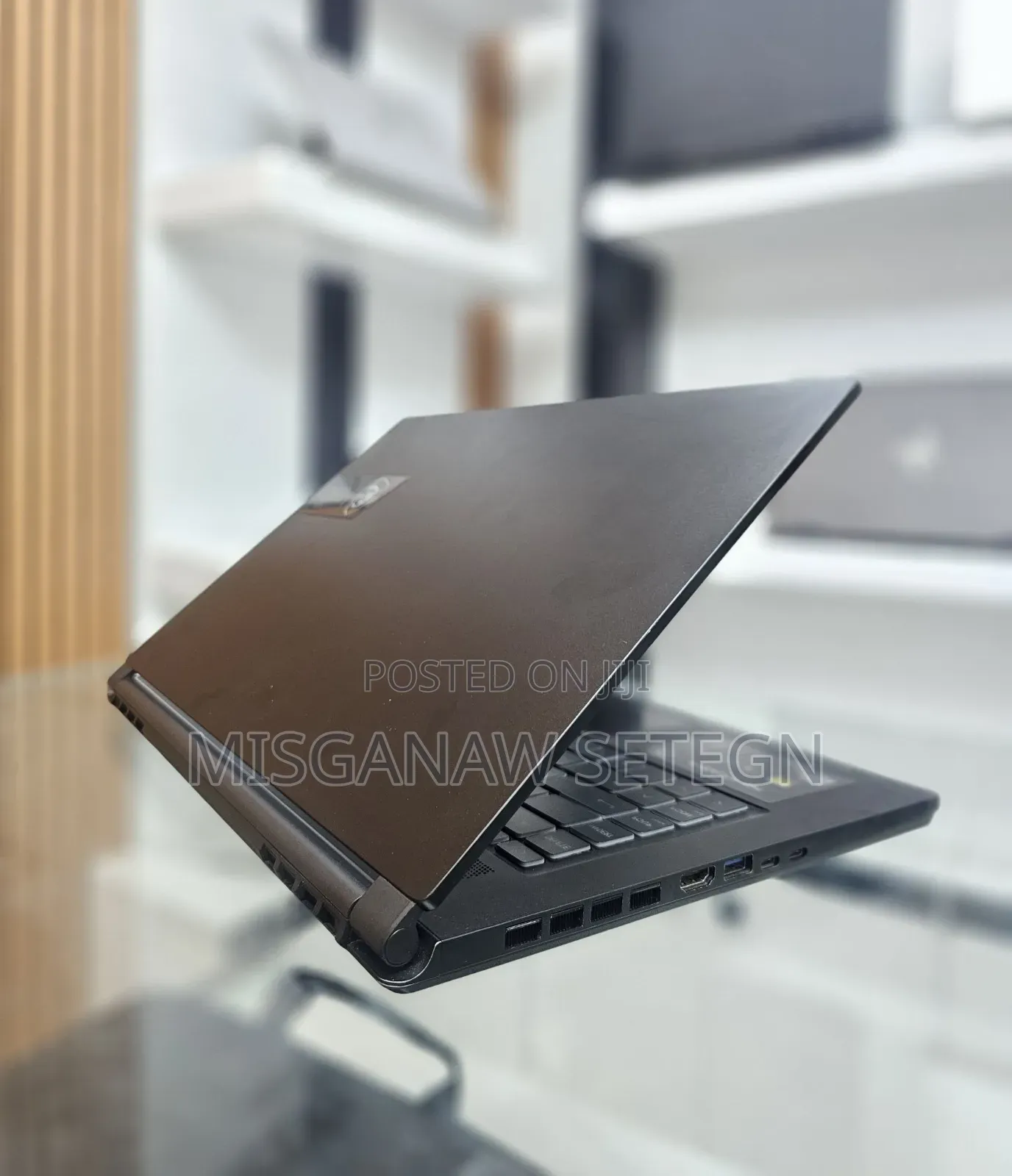 New Laptop MSI Stealth 16 Studio A13VG 16GB Intel Core I7 SSD 1T