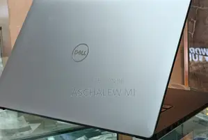 New Laptop Dell Precision 5540 16GB Intel Core I7 SSD 512GB