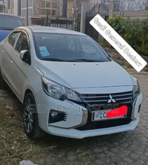 Mitsubishi Attrage 2022 White
