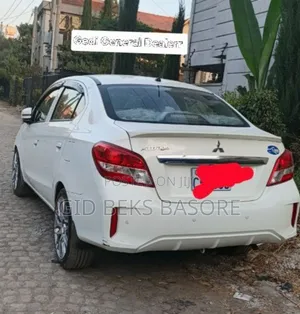 Mitsubishi Attrage 2022 White