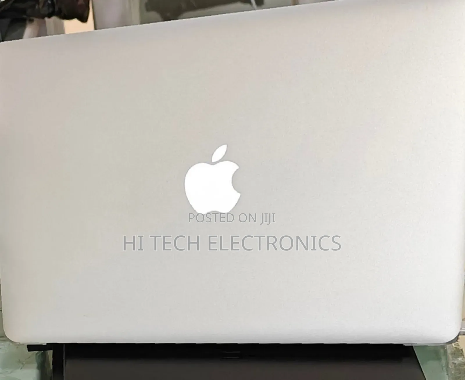 New Laptop Apple MacBook Air 2017 8GB Intel Core I7 SSD 512GB