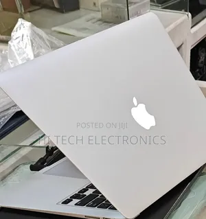 New Laptop Apple MacBook Air 2017 8GB Intel Core I7 SSD 512GB