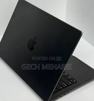New Laptop Apple MacBook Pro 2024 M4 14-Inch 16GB Apple M4 Pro SSD 1T